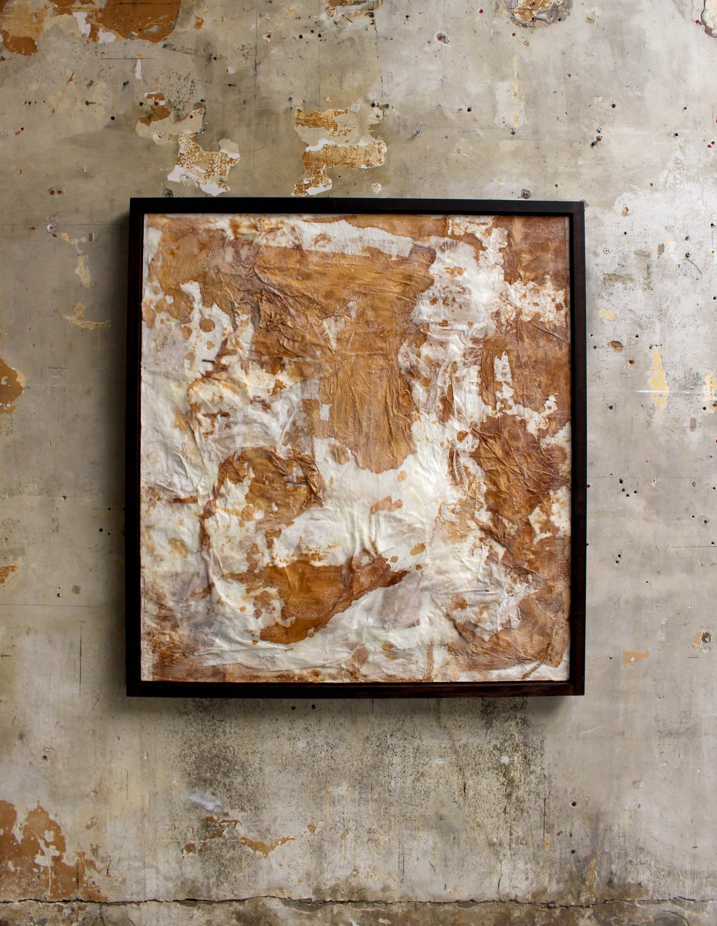 Dohyun Baek, <i>Residue</i> (2026). Soy sauce, hanji and wax, 117 × 127 cm